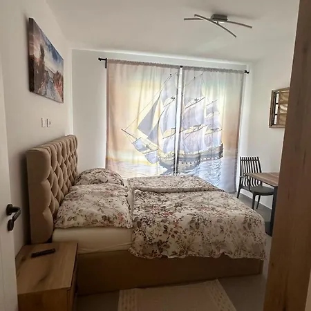 Sole Sea Apartment *